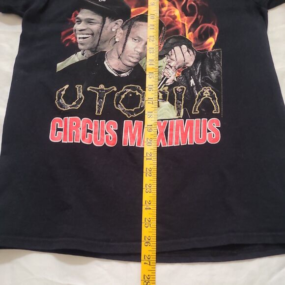 Travis Scott Utopia Tour  Parking Lot T Shirt Size Med - Picture 5 of 7